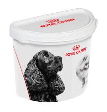Royal Canin: Dry Dog Food Half Moon Container - 4Kg
